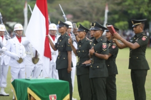 TNI AD Lantik 354 Bintara Remaja Baru dalam Upacara Penutupan Pendidikan Pertama