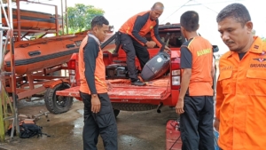 Buaya Serang Warga Saat Bersihkan Empang di Kukar, SAR Dikerahkan