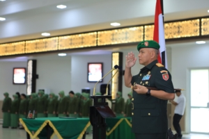 Pangdam VI/Mulawarman Pimpin Serah Terima Jabatan Danpomdam dan Danyonif 600/Modang