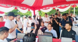 Sinergi dan Pelayanan: Polda Kaltim Dekatkan Diri dengan Masyarakat di CFD Balikpapan