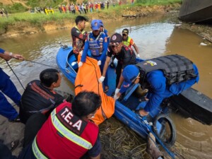 Masinis Kapal Ditemukan Tewas Mengapung di Sungai Mahakam, Loa Kulu