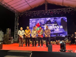 Kukar Festival Budaya Nusantara ke-3 Resmi Dibuka, Hadirkan Pesona Seni dari Enam Provinsi dan 19 Kecamatan