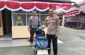 Polsek Tenggarong Amankan Sepeda Motor Tidak Bertuan Di Pasar Tangga Arung