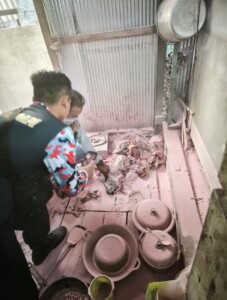 Kompor Gas Terbakar di Timbau, Damkarmatan Kukar Cegah Kebakaran Besar