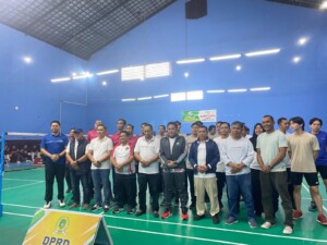 Turnamen Bulutangkis DPRD Kukar Cup 2025 Digelar, Atlet dari 20 Kecamatan Adu Gengsi