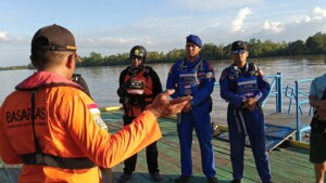 Dua Hari Pencarian, ABK TB SPAJ 032 Berhasil Diselamatkan Tim SAR di Perairan Berau