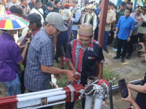 Persembahan Adat dan Doa Perdamaian Iringi Pembukaan Portal PT BDAM