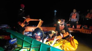 Delapan Korban Kapal Ferry Tenggelam Ditemukan, Operasi SAR Ujoh Halang Resmi Ditutup