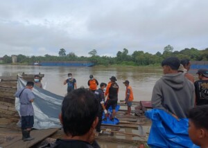 Upaya Kemanusiaan Berakhir Duka, Korban Laka Air di Kembang Janggut Ditemukan