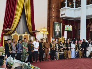 Hari Kaseh Selamat, Doa dan Adat Mengiringi Usia ke-75 Sultan Kutai Kartanegara