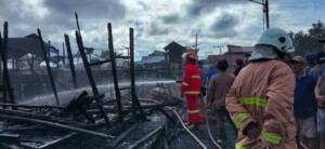 Si Jago Merah Mengamuk di Muara Wis, Lima Rumah Warga Tak Tersisa