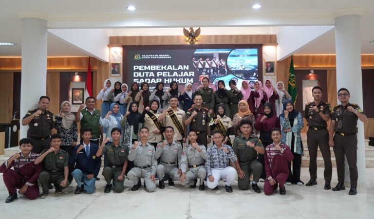 Kejari Kukar Bekali Calon DPSH 2026, Tekankan Peran Pelajar sebagai Agen Perubahan