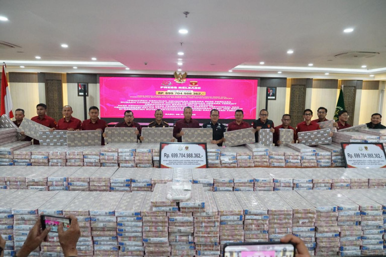 Kejati Kaltim Limpahkan Kasus Korupsi JMB Group, Kerugian Negara Capai Rp6,85 Triliun